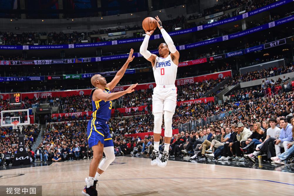 野生象群的 野生象群的